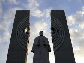 Памятник Матери-России появится в Челябинске?